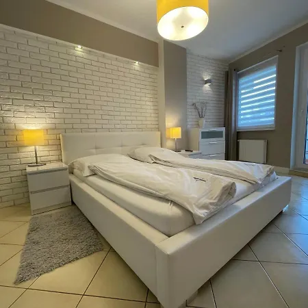 Wolin-Travel Apartamenty Statek Z Widokiem Na Morze Miedzyzdroje Exterior photo
